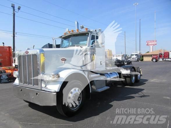 Peterbilt 389 Тягачі