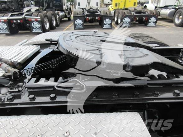Peterbilt 389 Тягачі