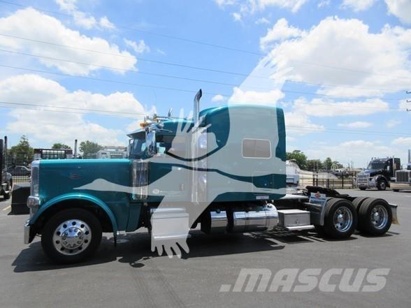 Peterbilt 389 Тягачі