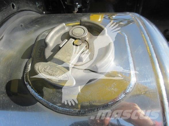 Peterbilt 389 Тягачі