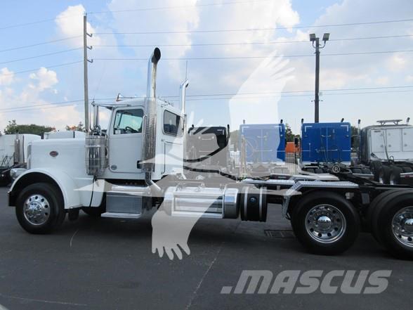 Peterbilt 389 Тягачі