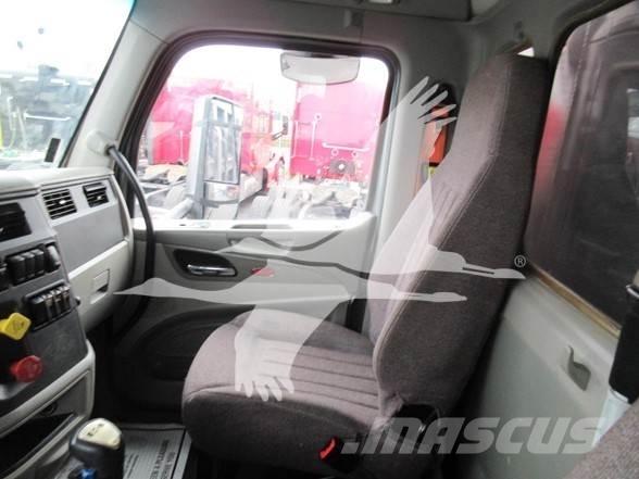 Peterbilt 567 Самоскиди