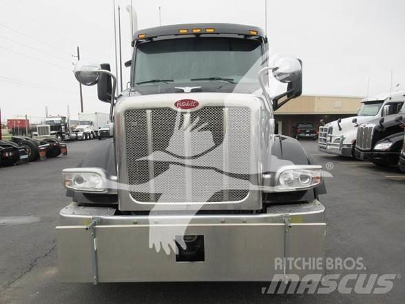 Peterbilt 567 Тягачі