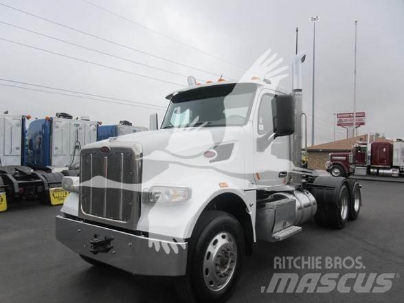 Peterbilt 567 Тягачі