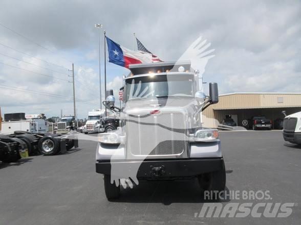 Peterbilt 567 Самоскиди