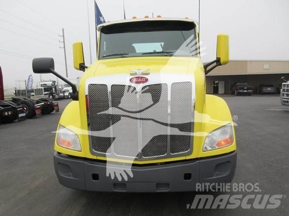 Peterbilt 579 Тягачі