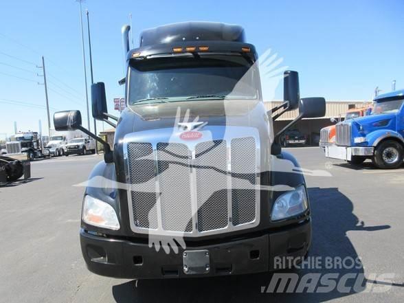 Peterbilt 579 Тягачі