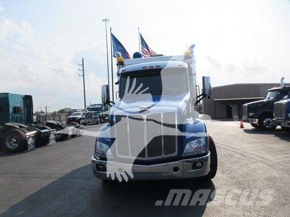 Peterbilt 579 Будтехніка - Інші