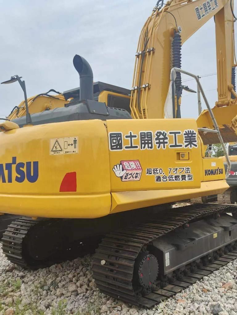 Komatsu PC200 Гусеничні екскаватори