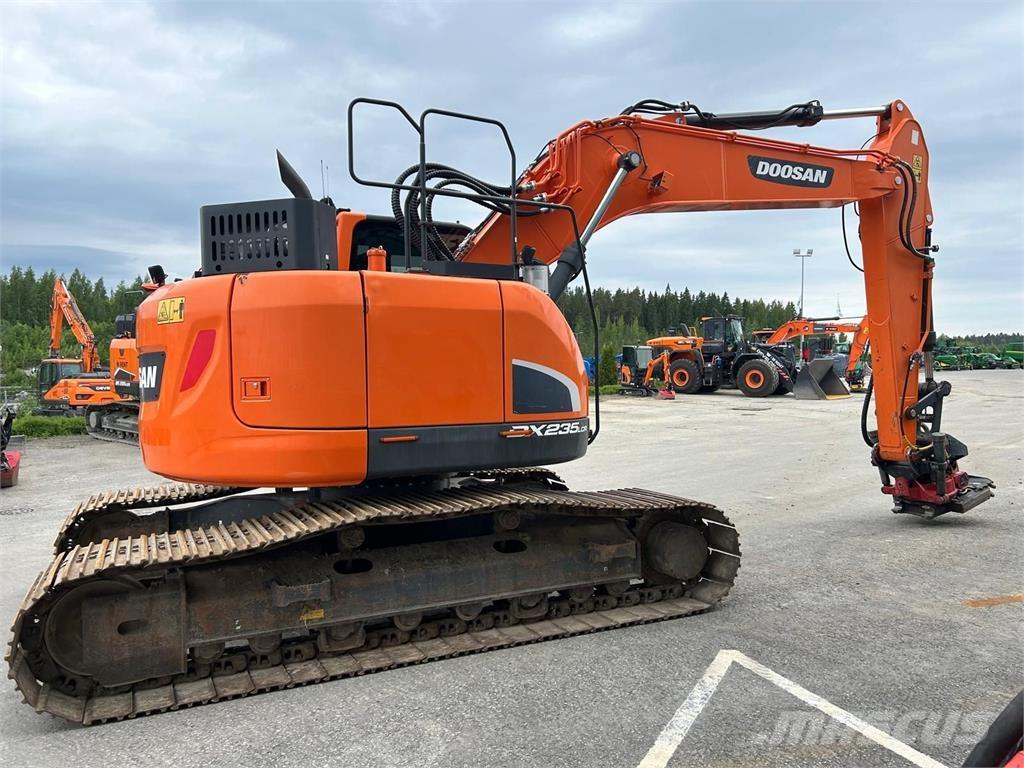 Doosan dx235lcr-5 Гусеничні екскаватори
