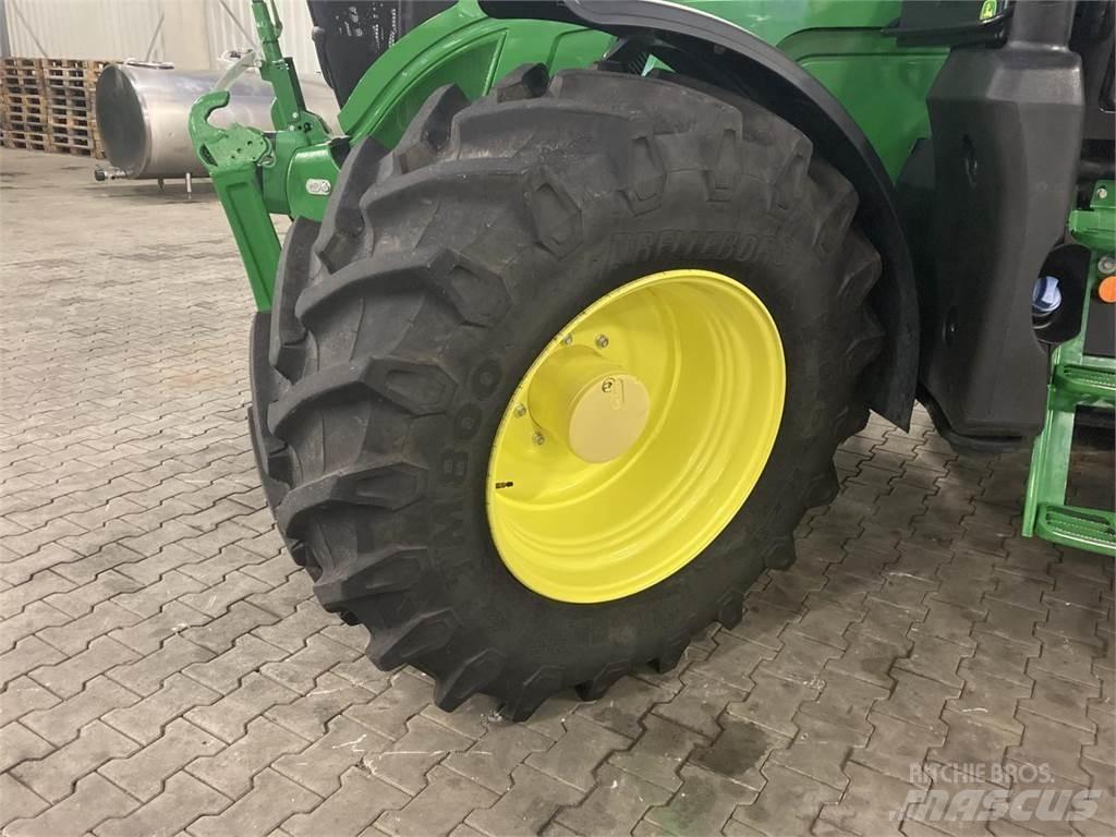 John Deere 6R 150 Трактори