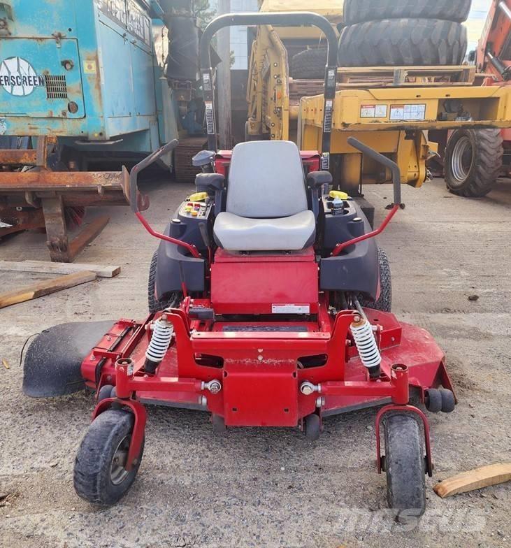 Ferris IS 2500 Z Самохідні газонокосарки