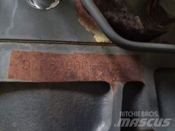 Doosan DL08 Двигуни