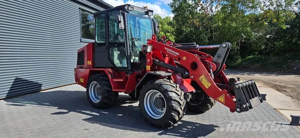 Weidemann 4204 Фронтальні навантажувачі