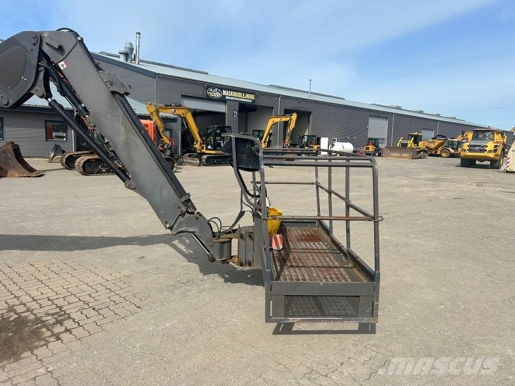 Manitou 280 TJ Колінчаті підйомники