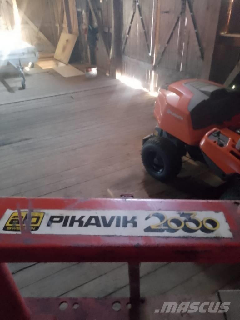 Ålö Pikavik 2030 Фронтальні навантажувачі та екскаватори