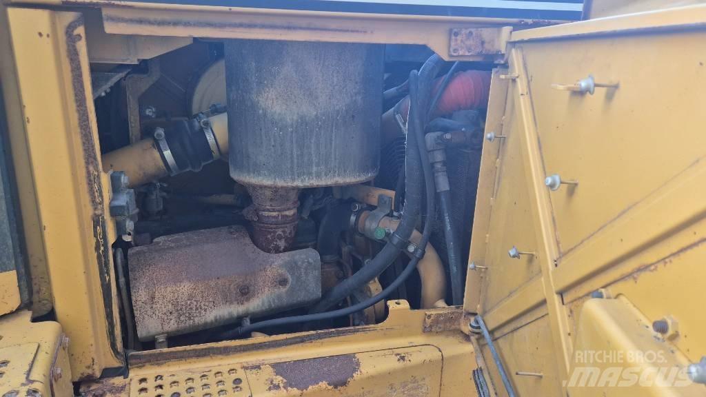 CAT D 6 R LGP Гусеничні бульдозери