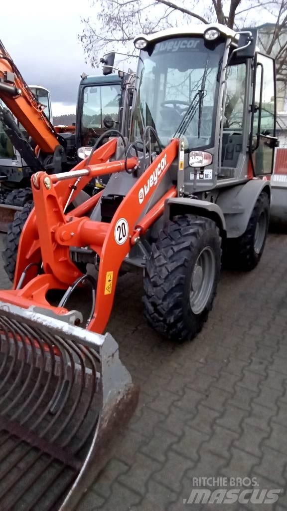 Atlas Weycor AR420 Фронтальні навантажувачі