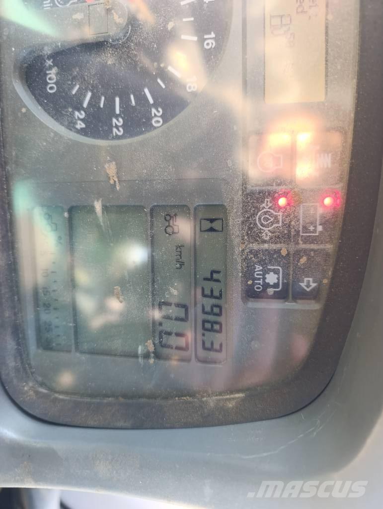 Lamborghini R 8.265 Трактори