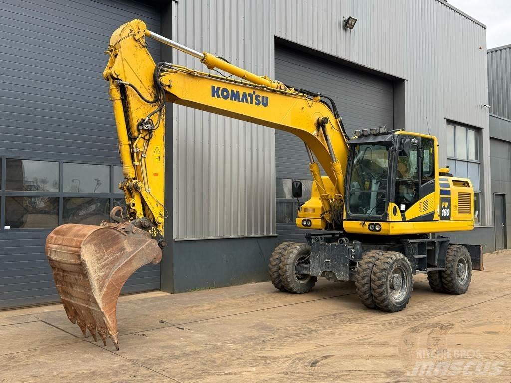Komatsu PW180-11 Колісні екскаватори