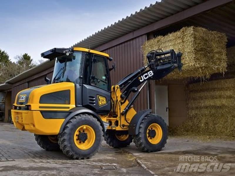 JCB 409 Agri Телескопічний навантажувач