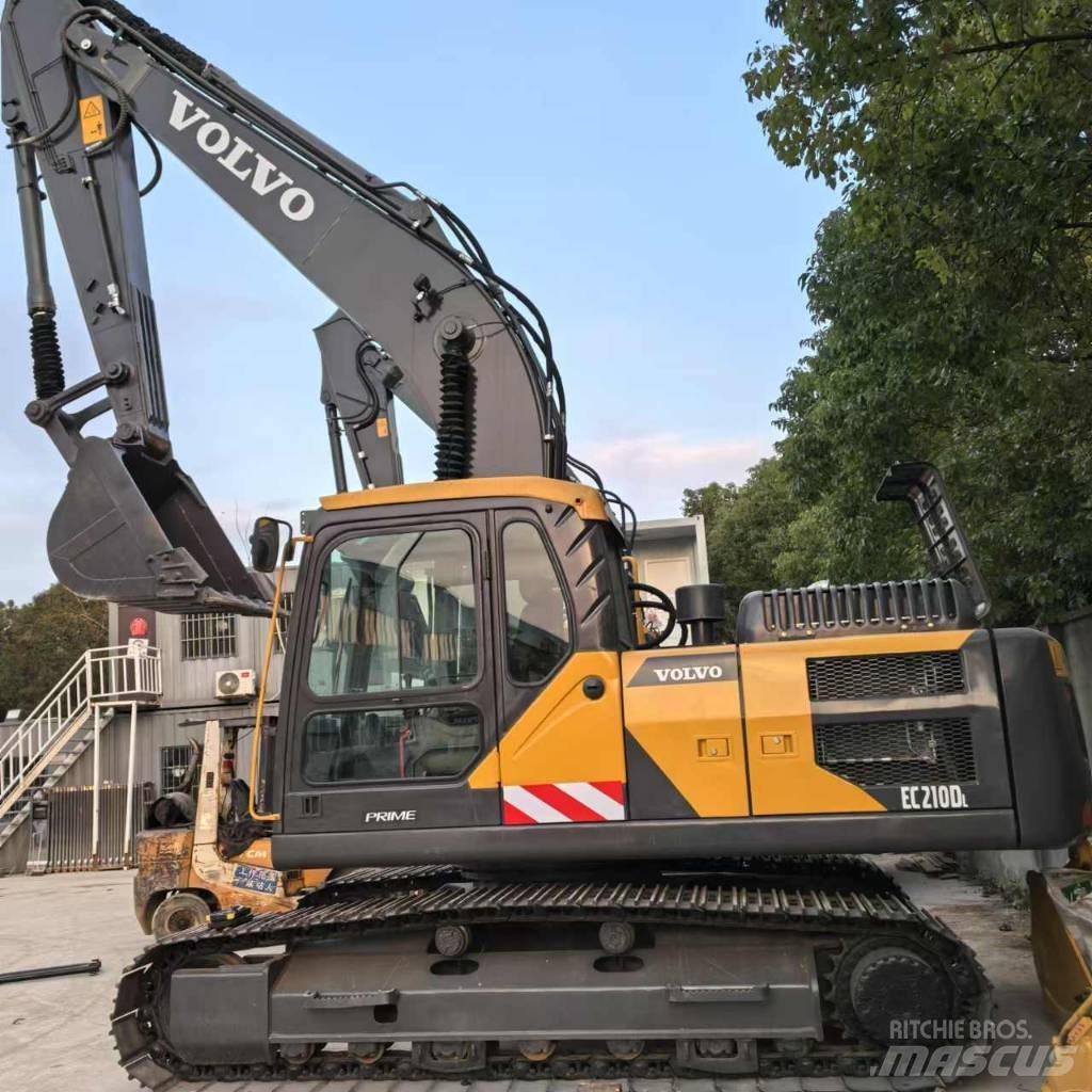 Volvo EC 210 B LC Гусеничні екскаватори