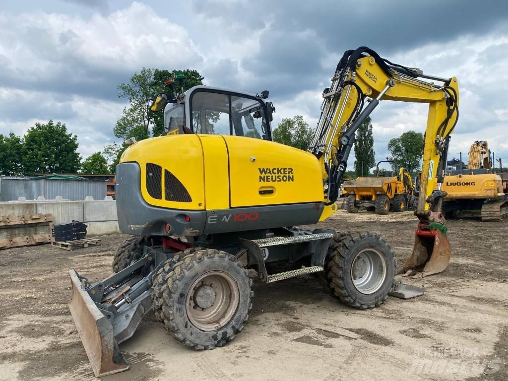 Wacker Neuson EW 100 Колісні екскаватори