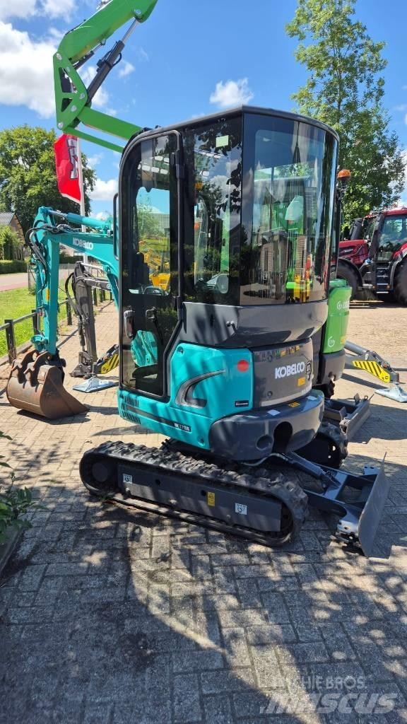 Kobelco SK 17 SR Міні-екскаватори < 7т