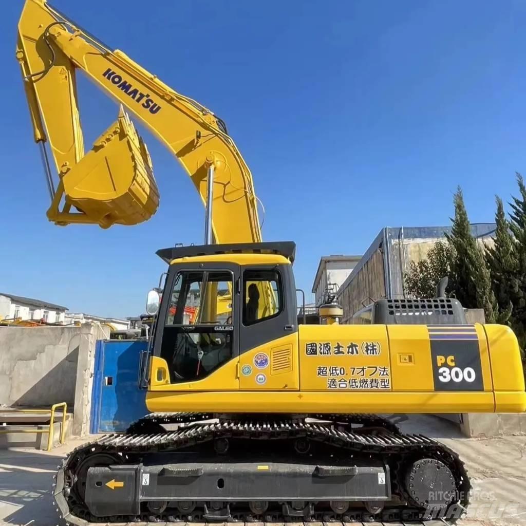 Komatsu PC 300 LC-7 Гусеничні екскаватори