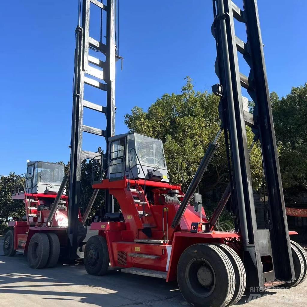 Kalmar DCE 80-45 E7 Річ-трак із високим підйомом