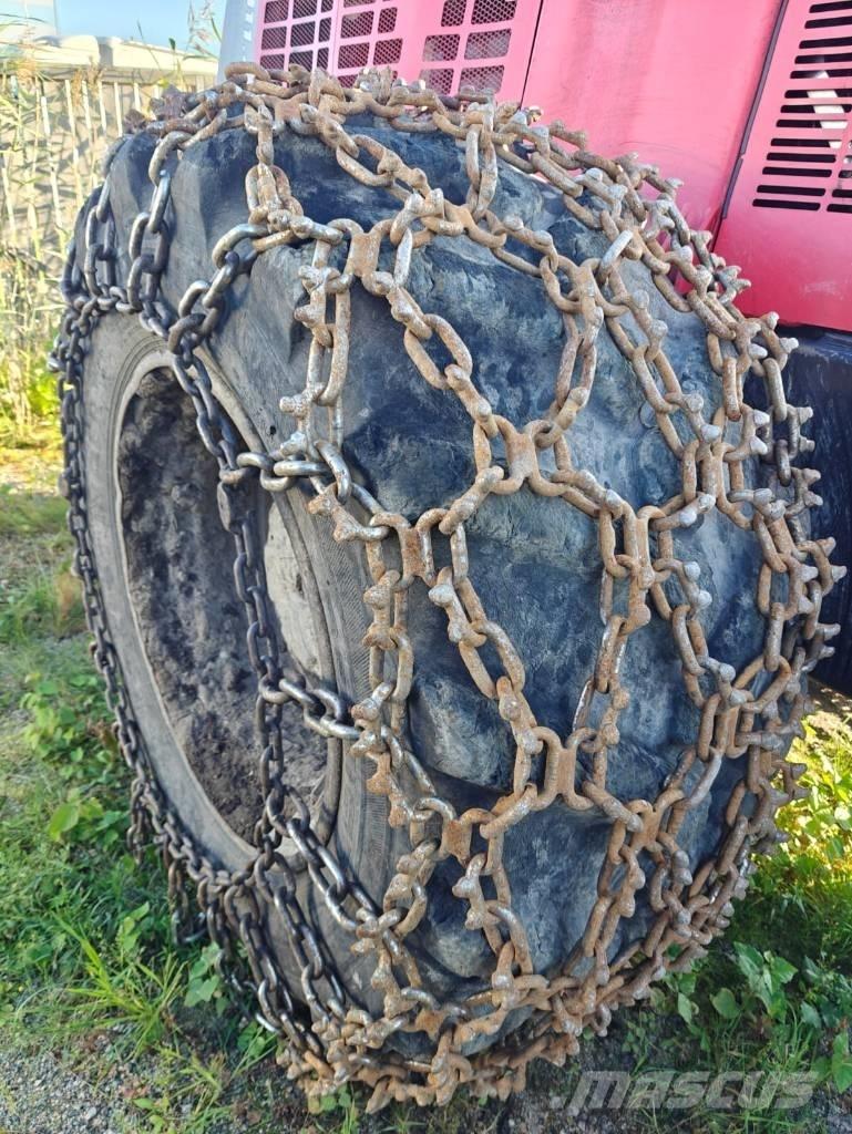Valmet 911.4 Харвестери