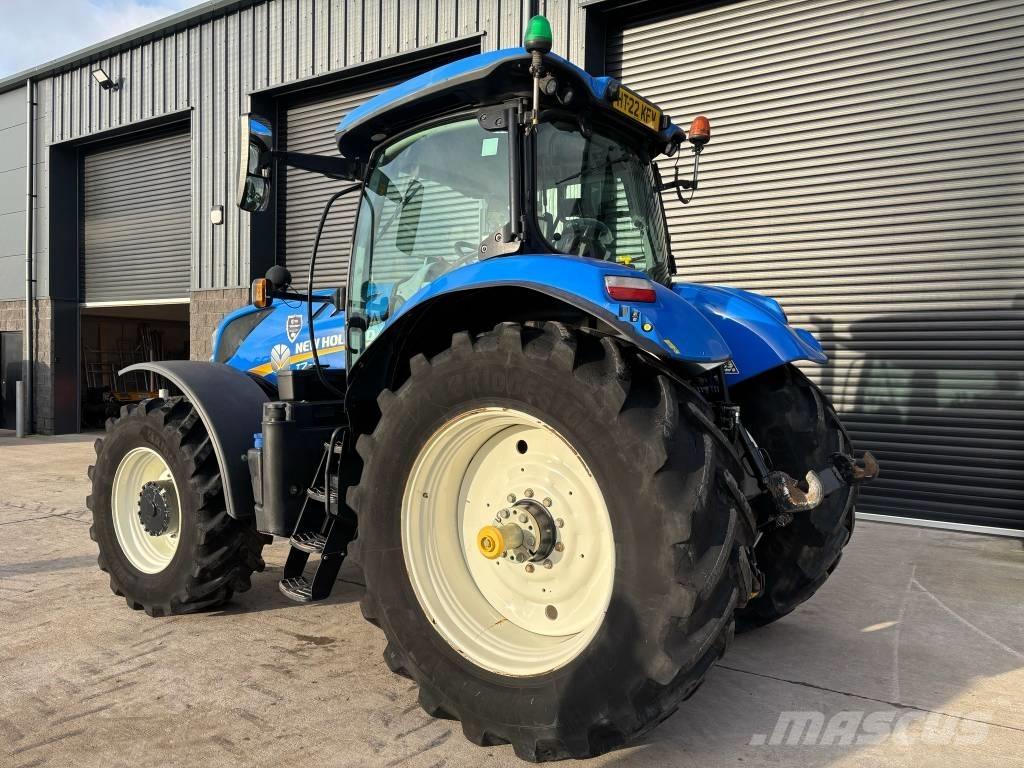 New Holland T 7.245 Трактори