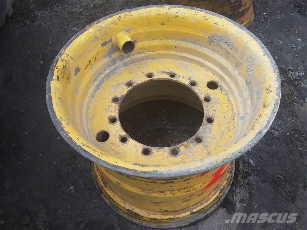 Rottne H20 24x30,5 Шини