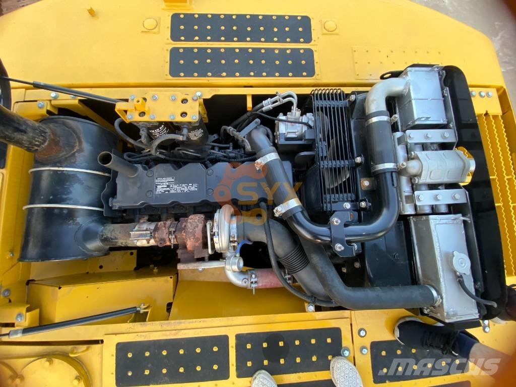 Komatsu PC 220-8 Гусеничні екскаватори