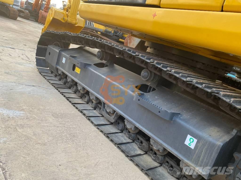 Komatsu PC 220-8 Гусеничні екскаватори