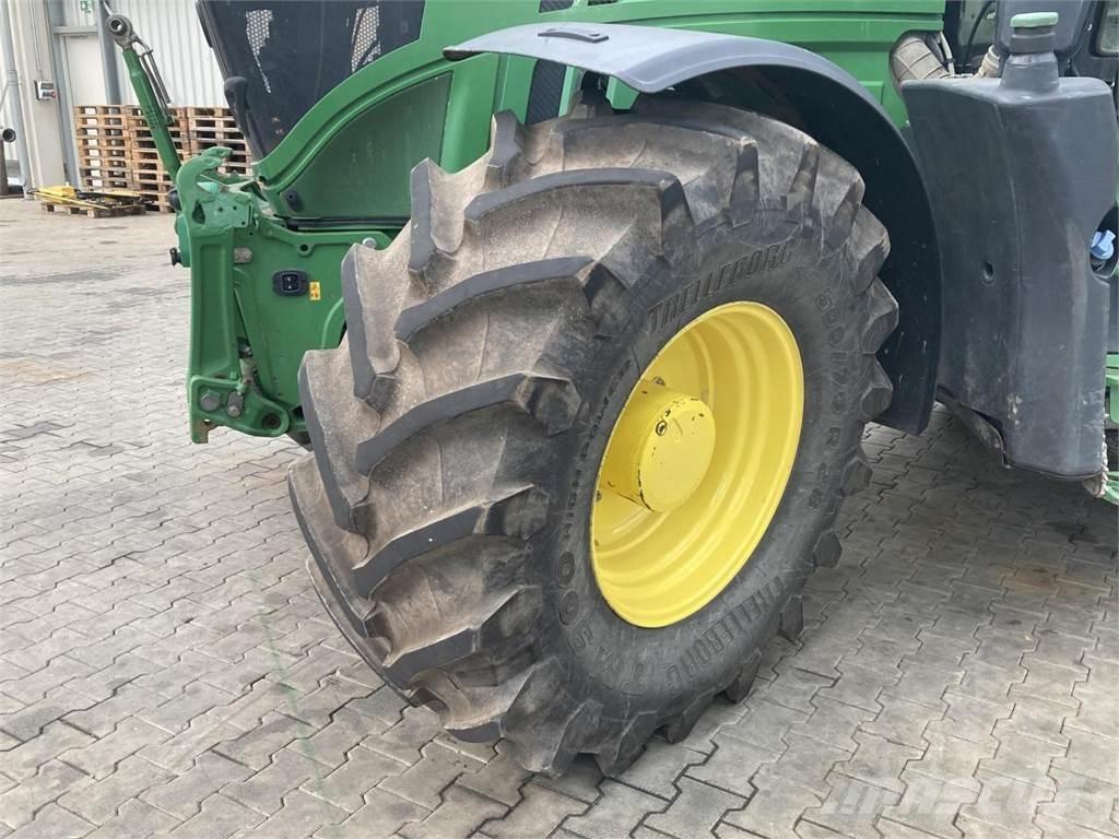 John Deere 6250R Трактори
