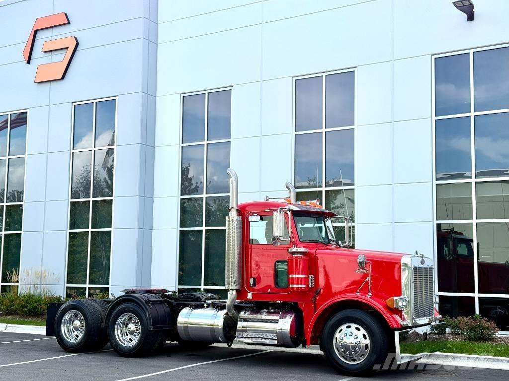 Peterbilt 378 Тягачі