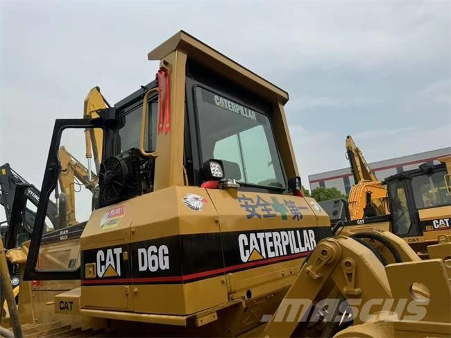 CAT D 6 G Гусеничні бульдозери