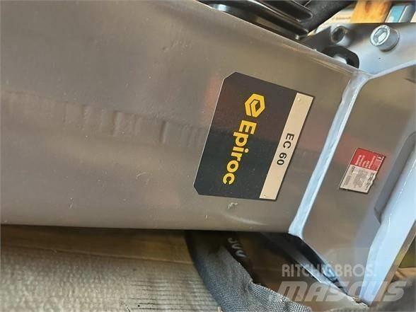 Epiroc EC 60 Плуги