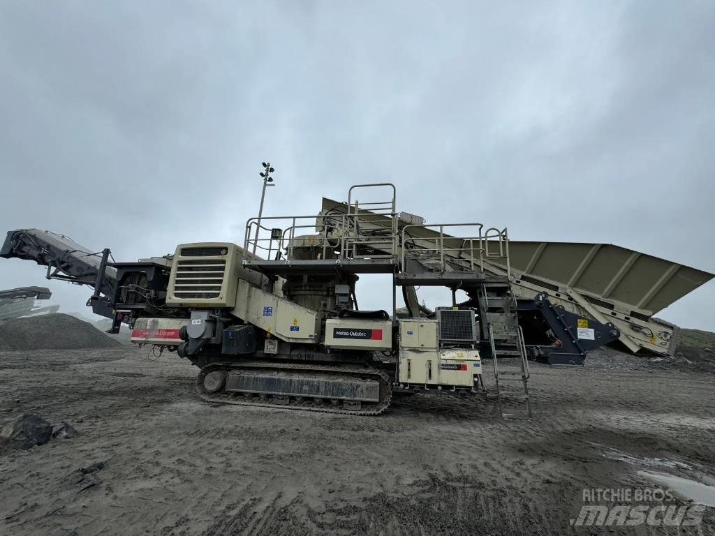 Metso LT300HP Мобільні дробарки