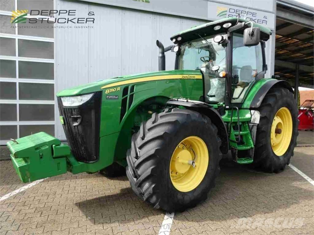 John Deere 8310R Трактори