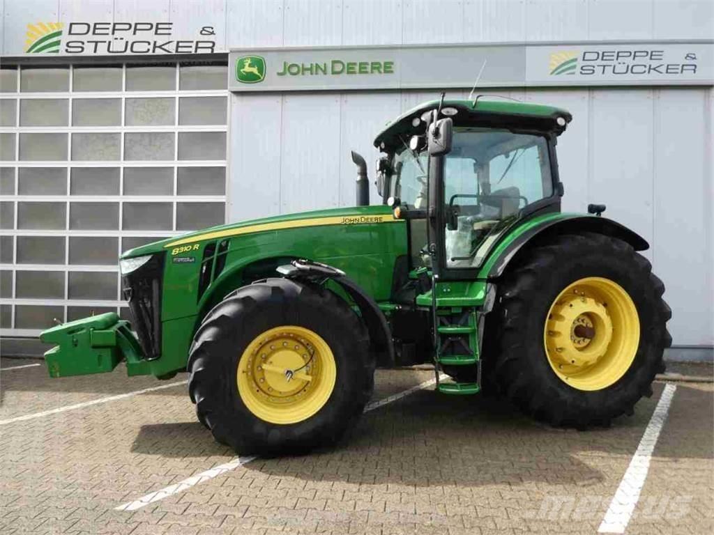 John Deere 8310R Трактори