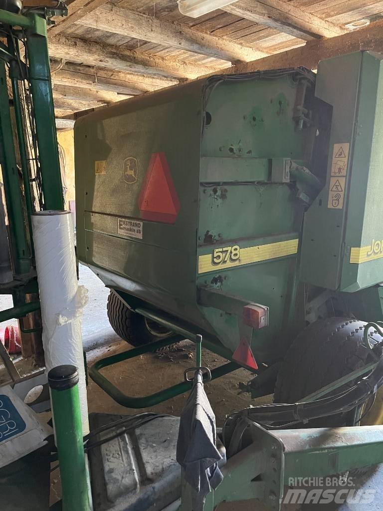 John Deere 578 Рулонні прес-підбирачі