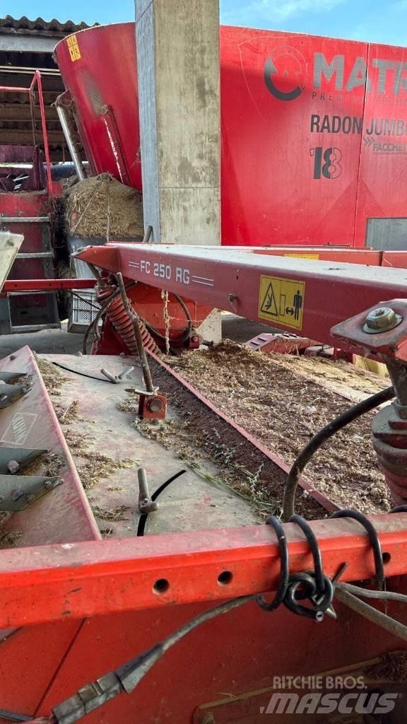 Kuhn FC 250 R G Косилки-формувачі