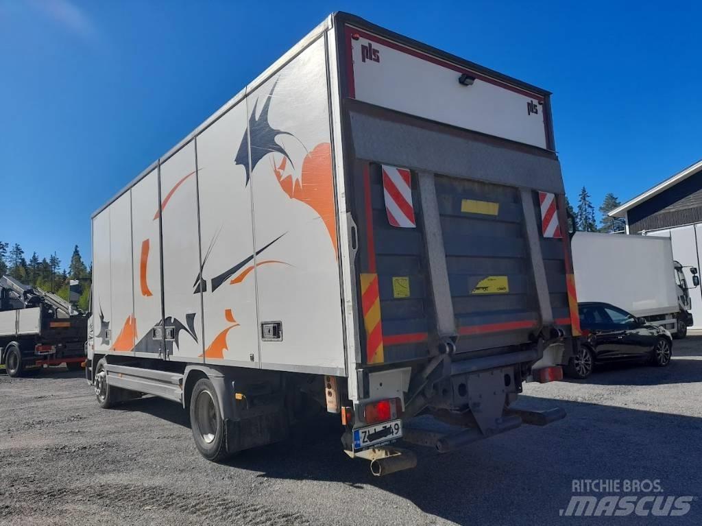 Mercedes-Benz Atego Фургони