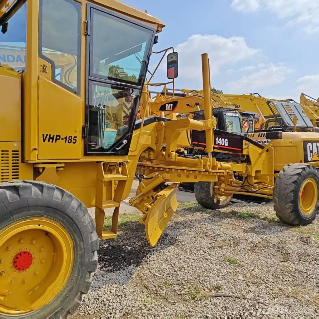 CAT 140 Грейдери