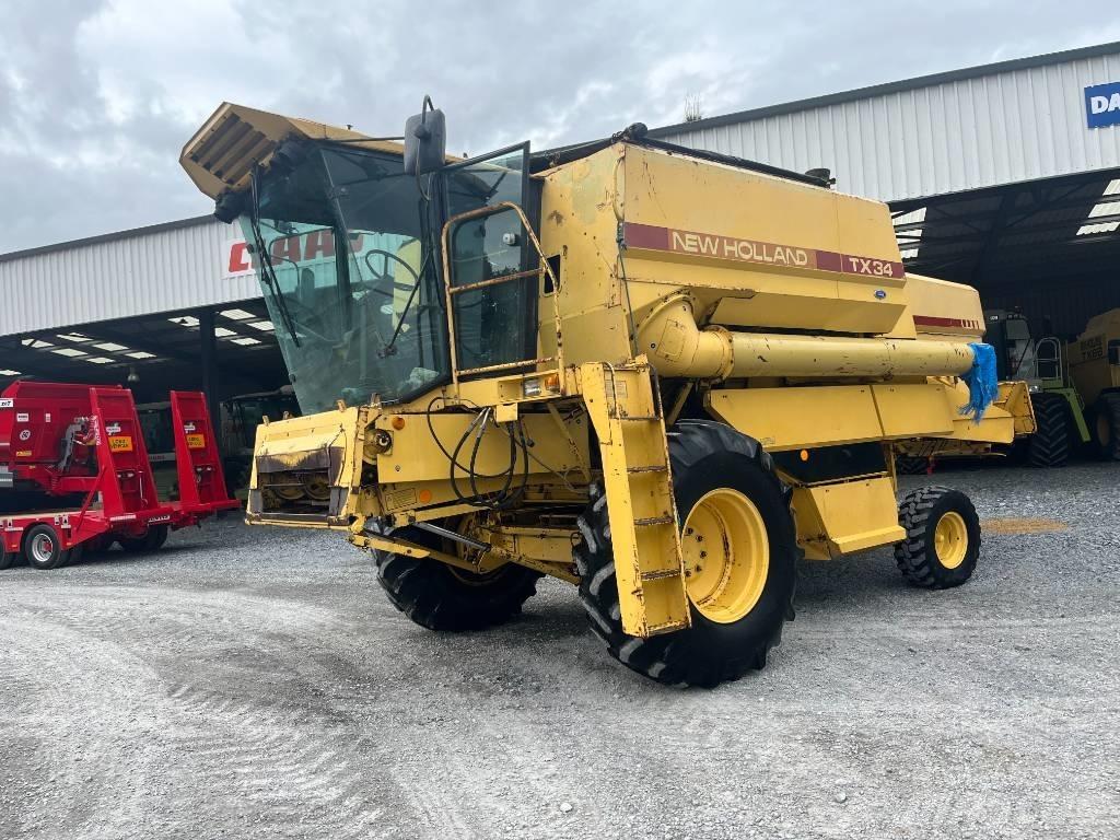 New Holland TX 34 Зернозбиральні комбайни