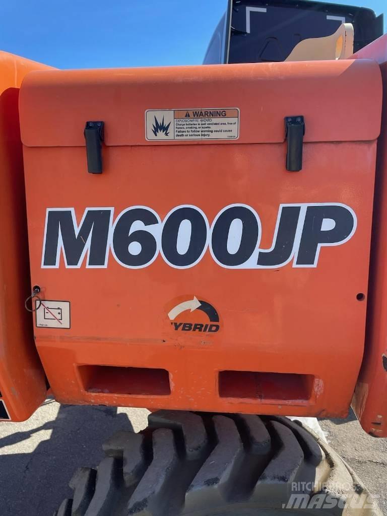 JLG M-600-JP Колінчаті підйомники