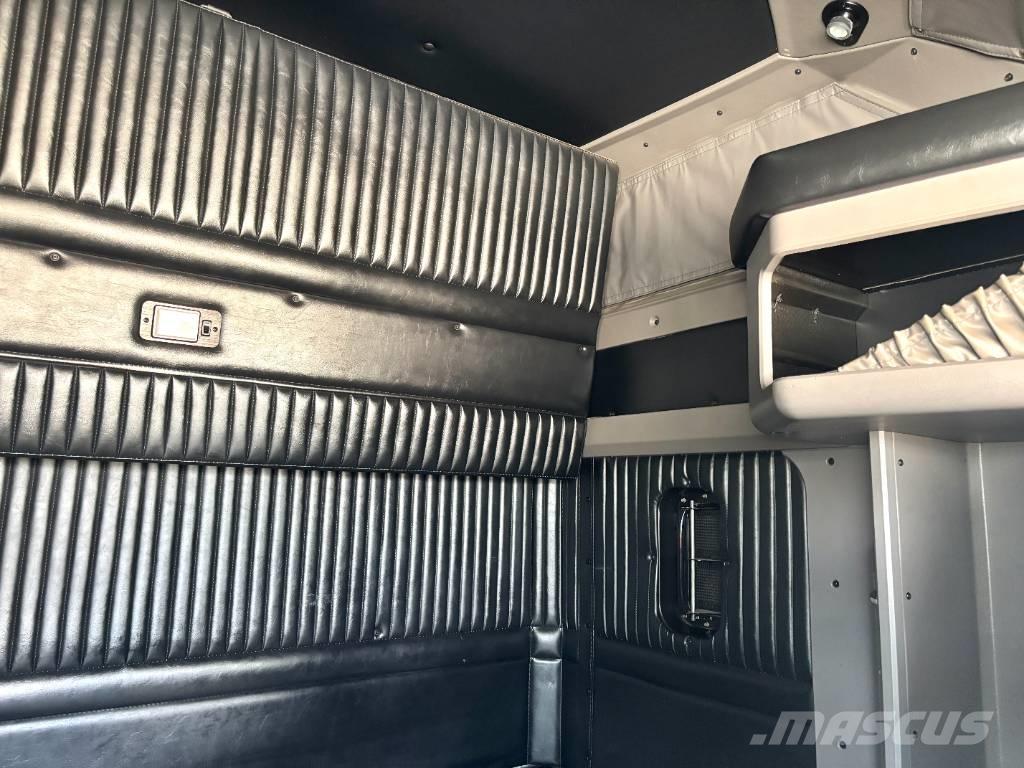 Kenworth T 800 Тягачі