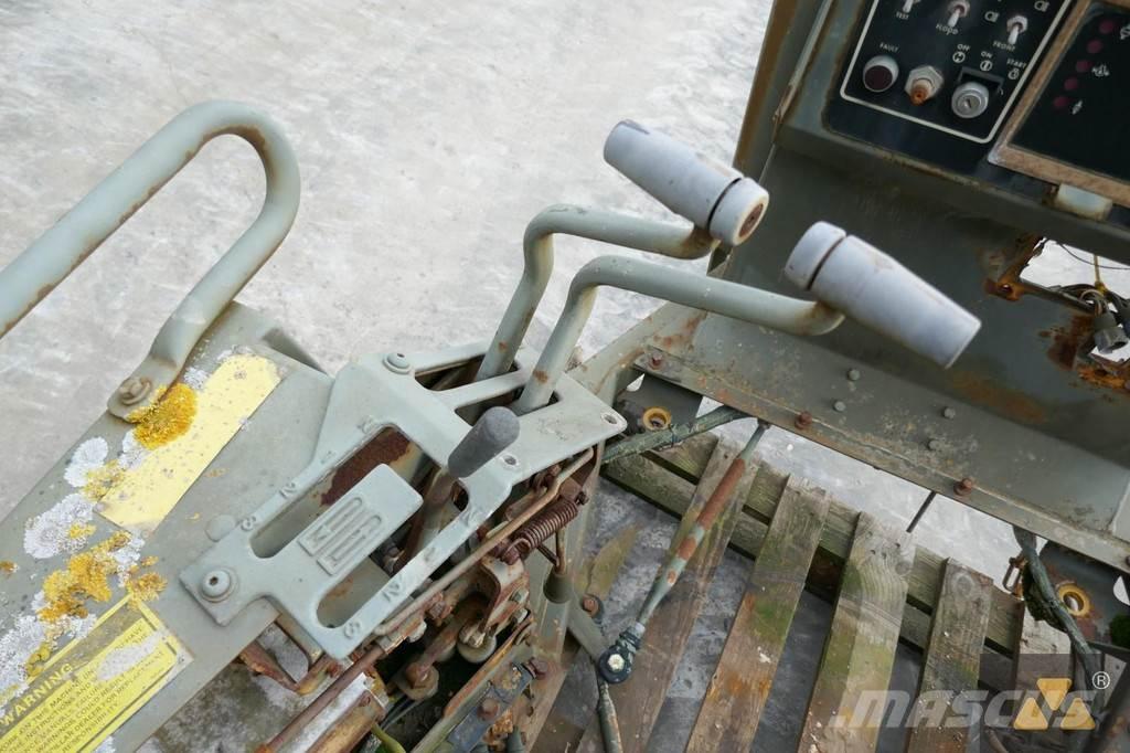 CAT 6T-3309 Кабіни